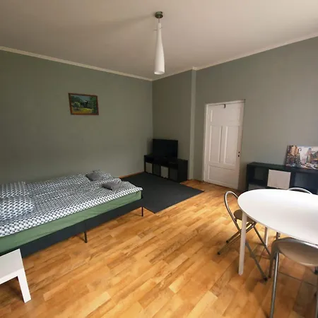 Snug Centre, Parking Incl, 2ppl *